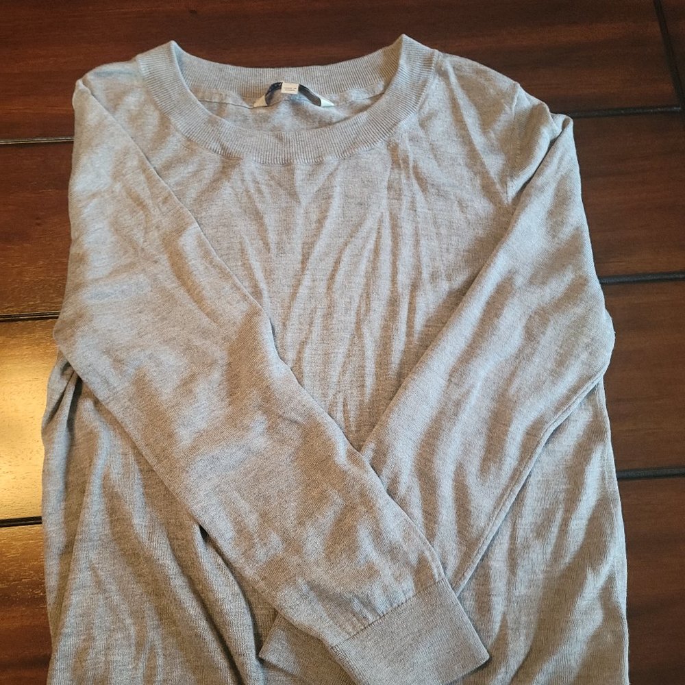 Ladies Light sweater